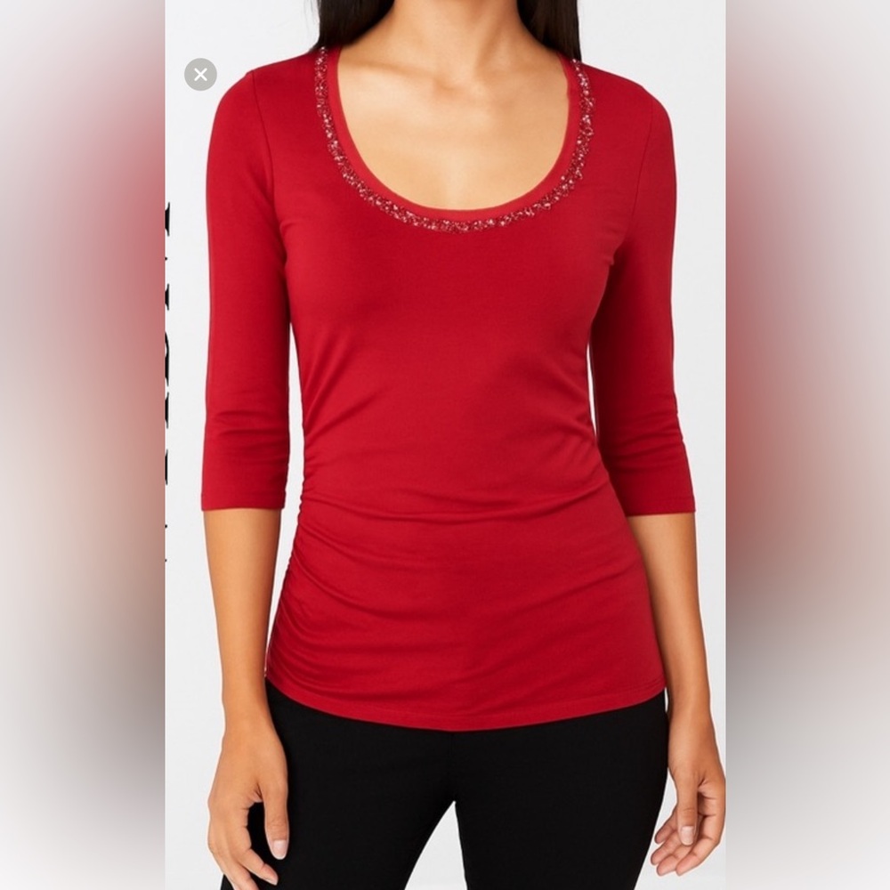 WHBM NWT $58 women’s red top sz XXS oversized. This top will fit a S